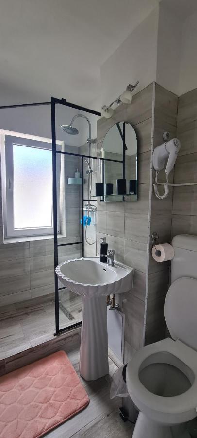 Aky Residence Slanic Moldova Exterior photo